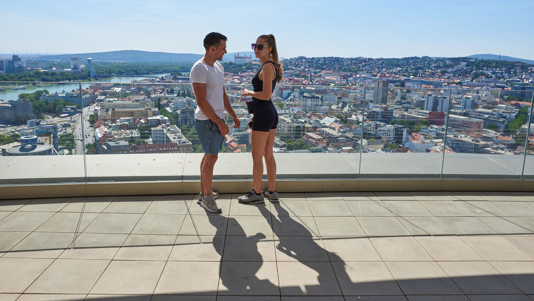 Linda & Manuel | Auf dem Dach ihres Zuhauses im Sky Parc | On the roof of their home in the Sky Parc