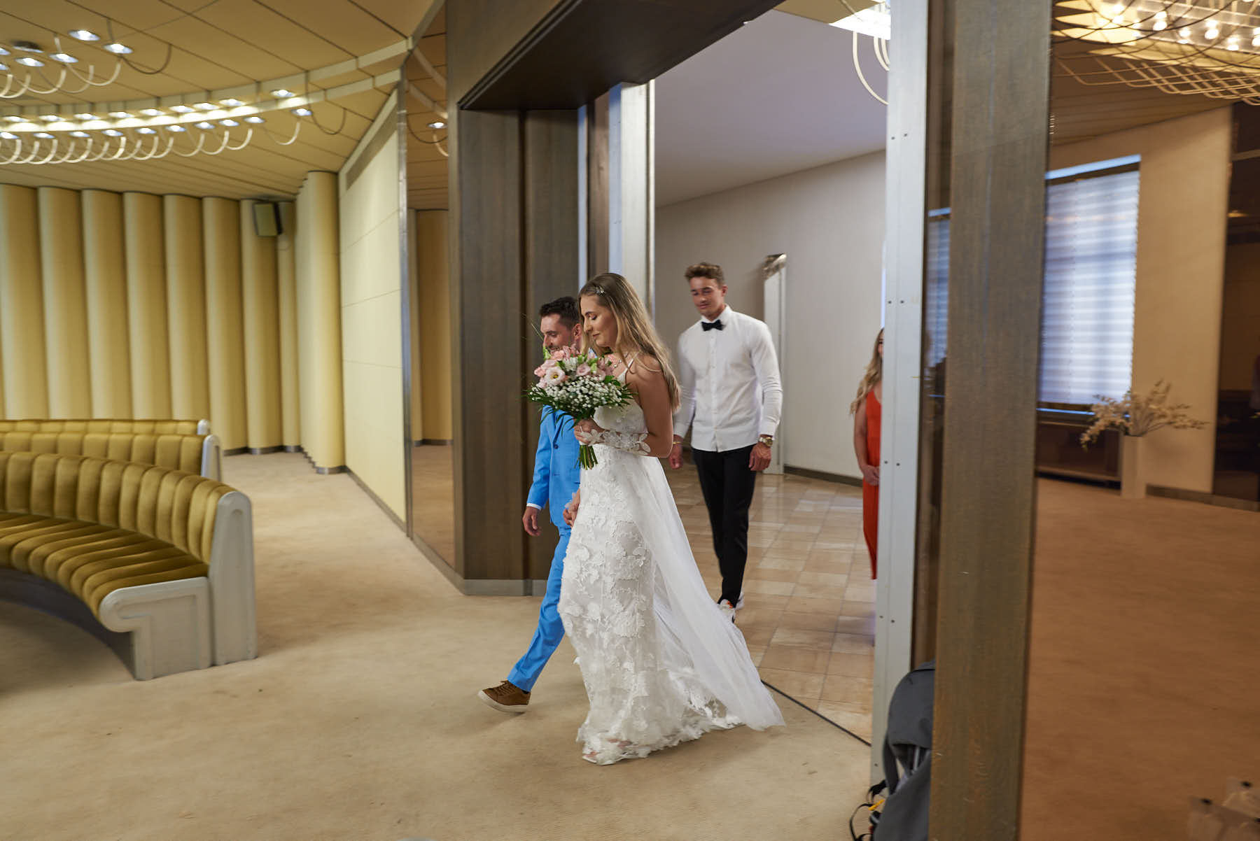 Die Zeremonie geht los | The ceremony starts