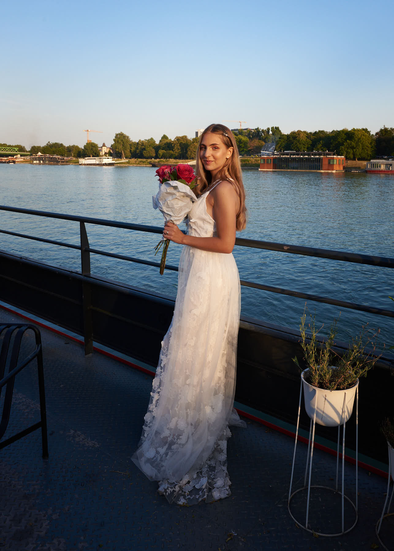 Die schöne Braut Linda | The beautiful bride Linda